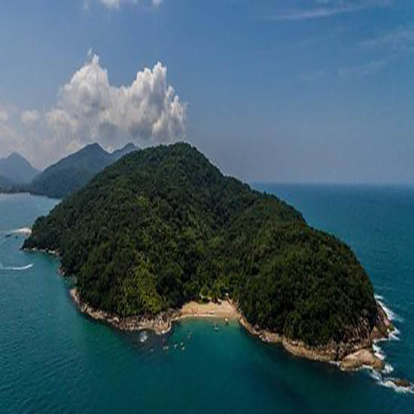 Ilha do Tamanduá, destino dos passeios Surfstar